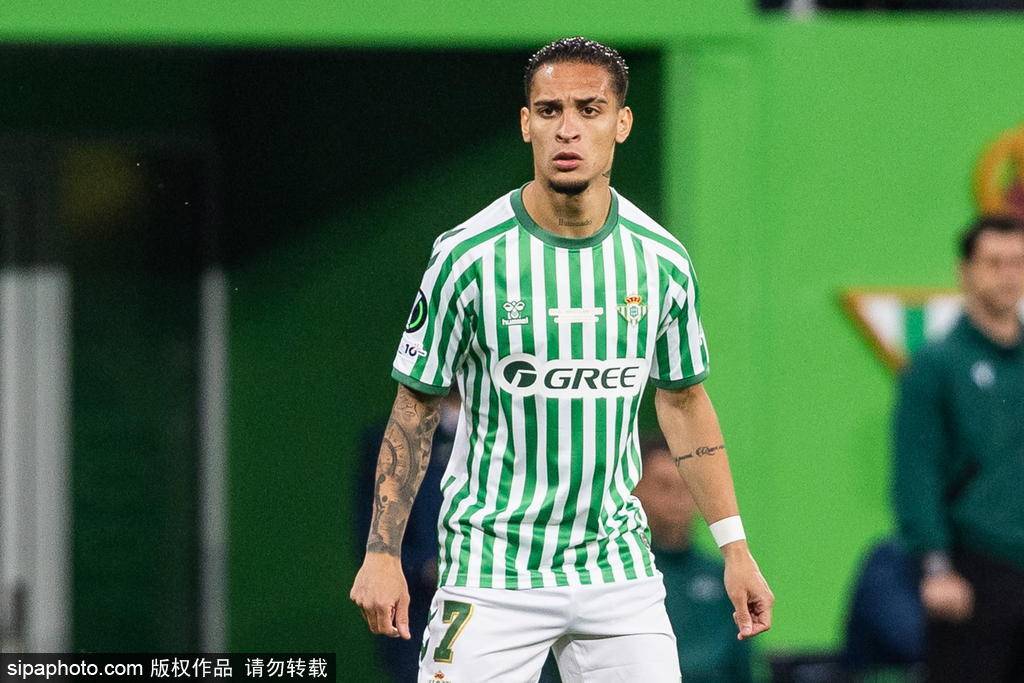 曼联炸弹组离队遥遥无期 罗马放弃桑乔加纳乔再拒沙特